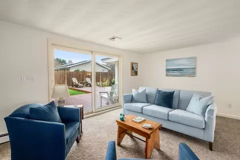 Living - 30 Edith Rd, Framingham, MA 01701 photo 1 of 4