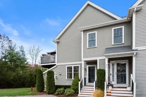 1 Roseland St #A-1, Foxboro, MA 02035