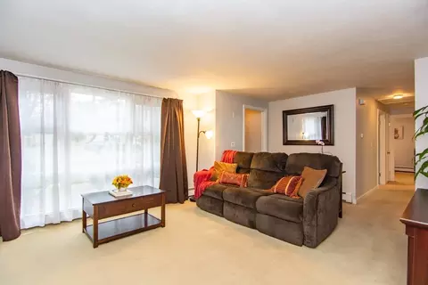 7 Sheffield Rd, Natick, MA 01760 photo 5