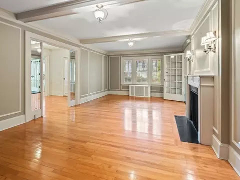 57 Berwick St, Worcester, MA 01602 photo 5