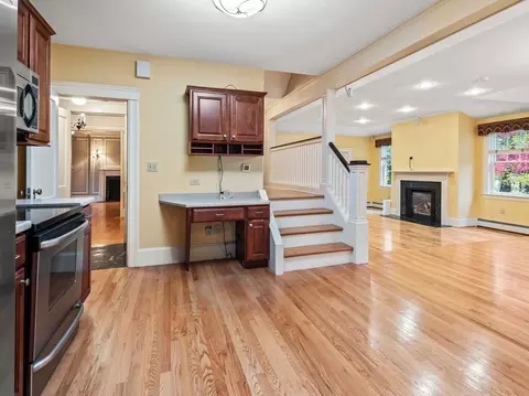 57 Berwick St, Worcester, MA 01602 photo 19