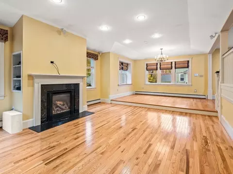 57 Berwick St, Worcester, MA 01602 photo 16