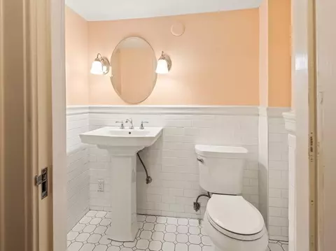 57 Berwick St, Worcester, MA 01602 photo 22