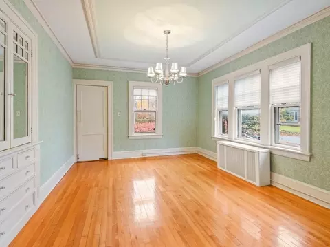 57 Berwick St, Worcester, MA 01602 photo 8