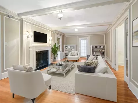 57 Berwick St, Worcester, MA 01602 photo 3