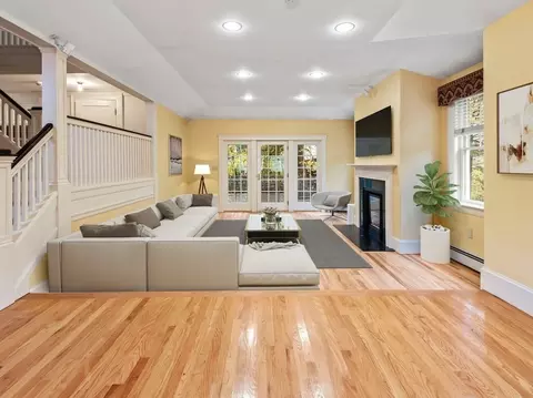 57 Berwick St, Worcester, MA 01602 photo 12