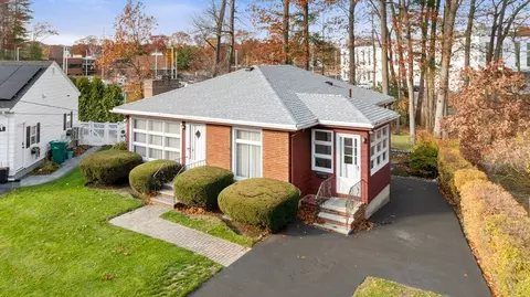 45 Anchor Rd, Lynn, MA 01904