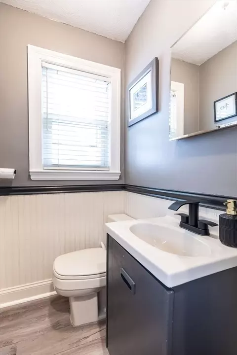 92 Plummer Ave, Winthrop, MA 02152 photo 15