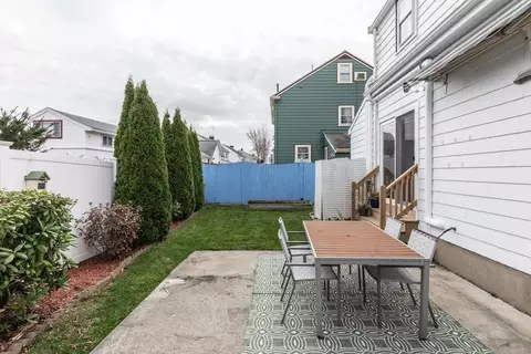 92 Plummer Ave, Winthrop, MA 02152 photo 4