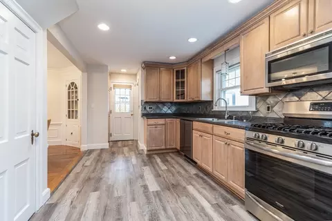 92 Plummer Ave, Winthrop, MA 02152 photo 13