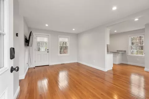 166 Parker St #4, Maynard, MA 01754 photo 6