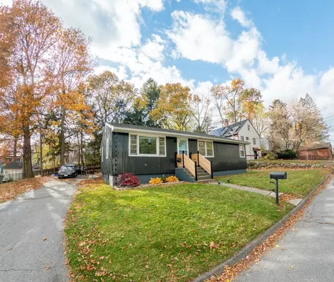 25 White Ave # -A, Worcester, MA 01605