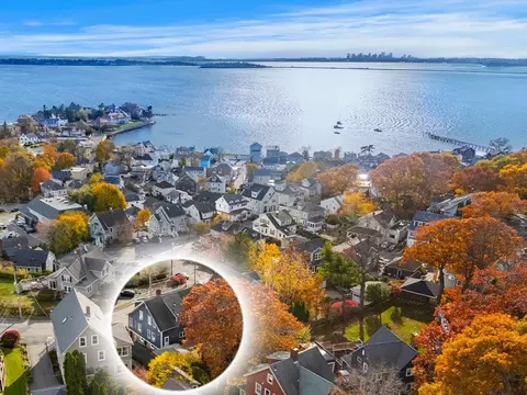 8 Ocean Vw, Swampscott, MA 01907