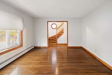 Living - 149 Forest St, Reading, MA 01867 photo 3 of 4