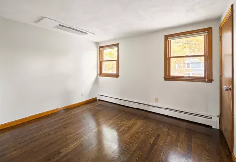 Bedroom - 149 Forest St, Reading, MA 01867 photo 3 of 4