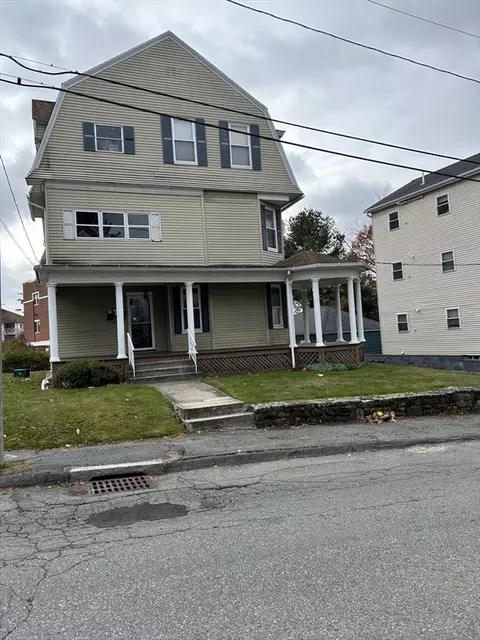 34 King Philip Rd, Worcester, MA 01606