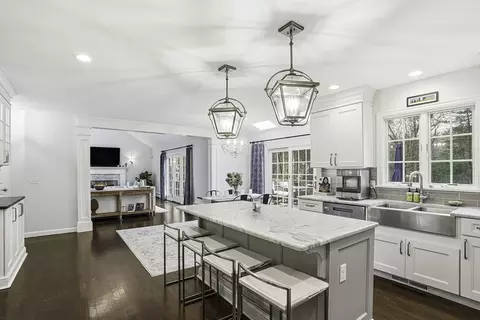 20 Thayer Rd, Mendon, MA 01756 photo 9
