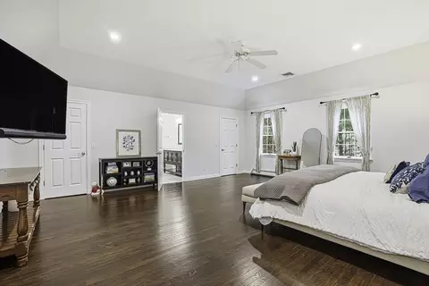 20 Thayer Rd, Mendon, MA 01756 photo 22