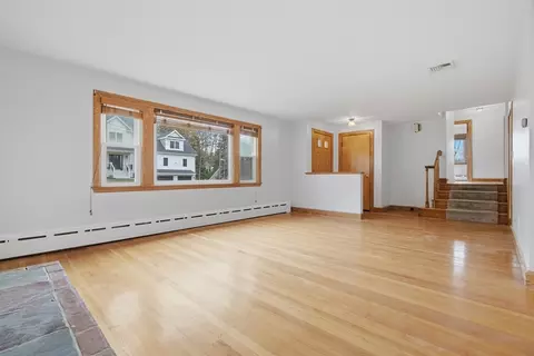 8 Steele St, Stoneham, MA 02180 photo 5