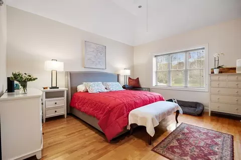 Bedroom - 5 Maple Ln #5, Marshfield, MA 02050 photo 1 of 4