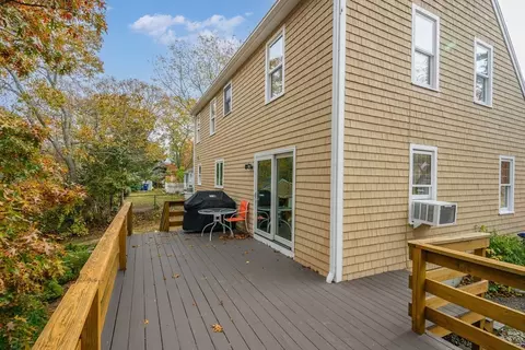 9 22nd St, Buzzards Bay, MA 02532 photo 20