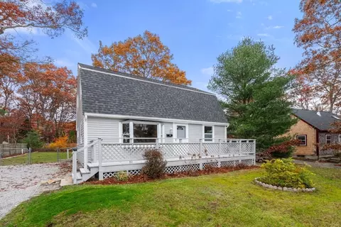 130 Old Barnstable Rd, Falmouth, MA 02536