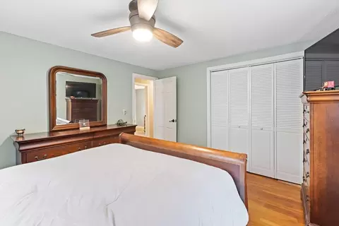 Bedroom - 144 Main St, Townsend, MA 01469 photo 2 of 5