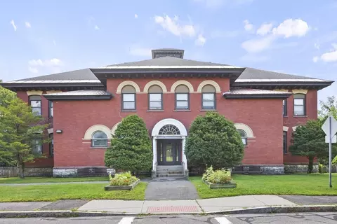 60 North St #3, Dalton, MA 01226