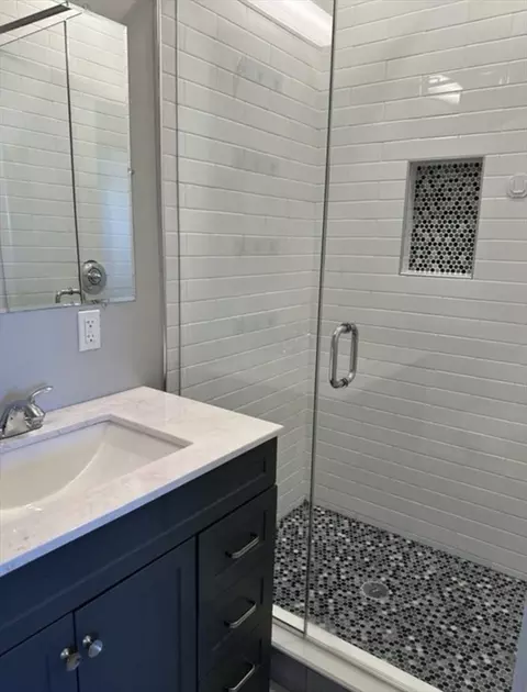 Bath - 181-183 Chelsea St, Everett, MA 02149 photo 1 of 1