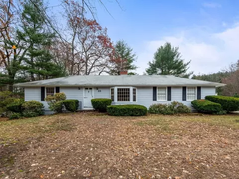 33 Meadow Wood Dr, Holden, MA 01520