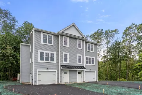 31 Danielles Way, Worcester, MA 01606