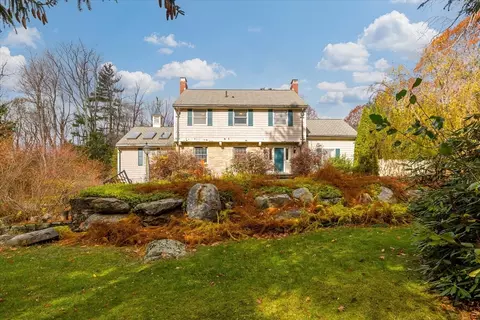 45 Camp St, Paxton, MA 01612