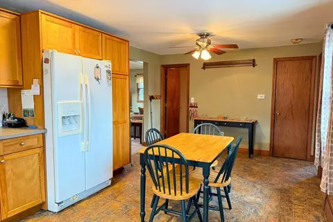 37 Glendale St, Maynard, MA 01754 photo 5