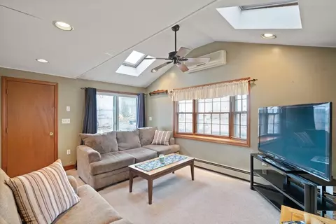 37 Glendale St, Maynard, MA 01754 photo 7