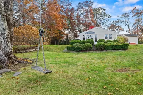 90 Bartlett Rd # -R, Plymouth, MA 02360