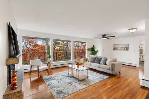 Living - 2 Mcintyre Rd, Saugus, MA 01906 photo 2 of 5