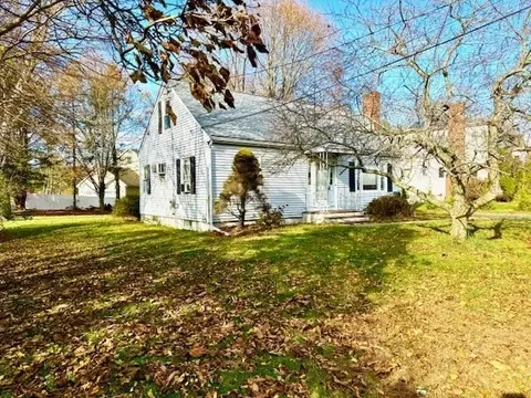 162 North St, Lexington, MA 02420