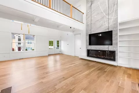 12 Hill St, Needham, MA 02494 photo 5