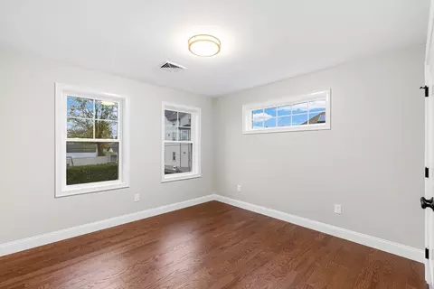 Bedroom - 34 Alsop St, Fall River, MA 02723 photo 5 of 6