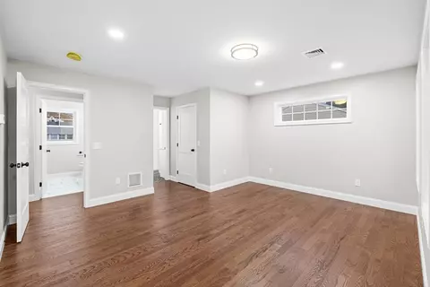 Bedroom - 34 Alsop St, Fall River, MA 02723 photo 6 of 6
