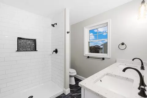 Bath - 34 Alsop St, Fall River, MA 02723 photo 3 of 4
