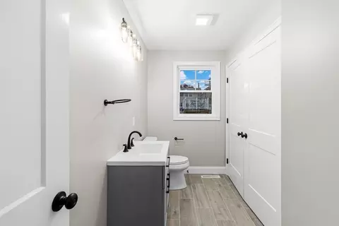Entry Way - 34 Alsop St, Fall River, MA 02723 photo 4 of 7