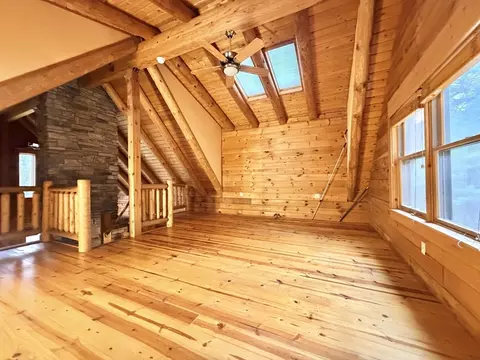 Living - 1854 Greenwich Rd, Hardwick, MA 01082 photo 1 of 4