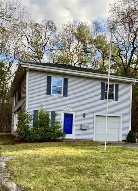 44 Arlington Ave, Braintree, MA 02184
