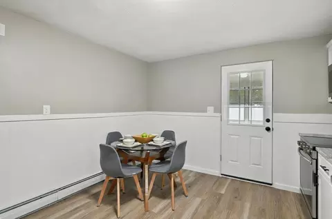 17 Pebble Mill Rd, Springfield, MA 01118 photo 16