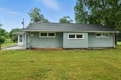 17 Pebble Mill Rd, Springfield, MA 01118 photo 28