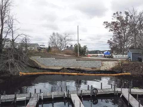13 S Point Rd, Webster, MA 01570 photo 4