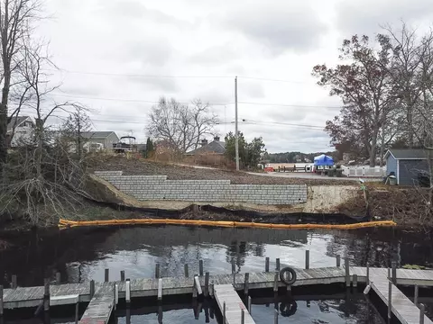 13 S Point Rd, Webster, MA 01570 photo 5