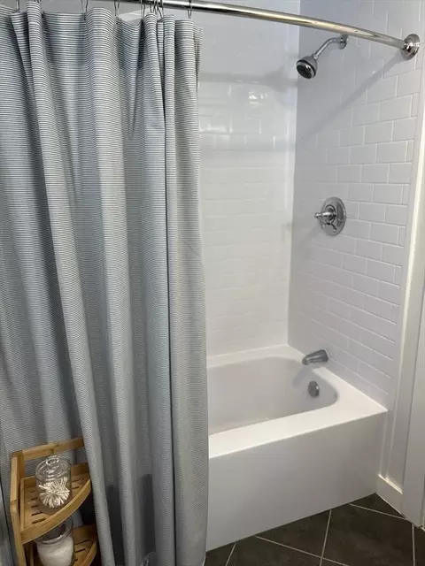 450 Rock St #1, Fall River, MA 02720 photo 9