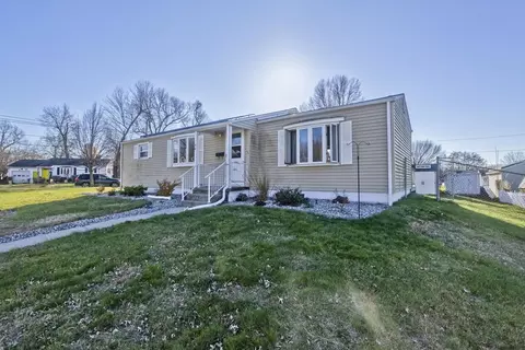 74 Judith St, Springfield, MA 01118